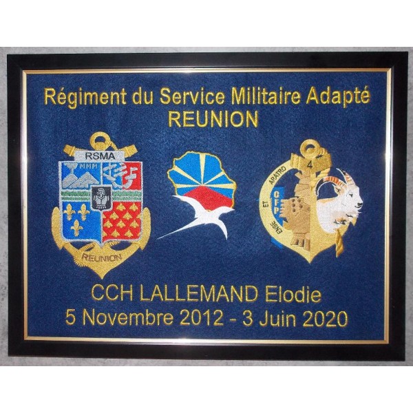 Broderie A3  avec deux insignes RSMA